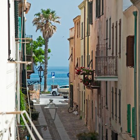 Casa Vacanze Pirandello Appartement Alghero Buitenkant foto